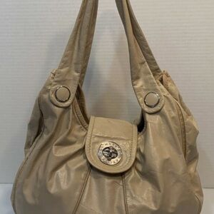 Charming Ivory Marc Jacobs Purse